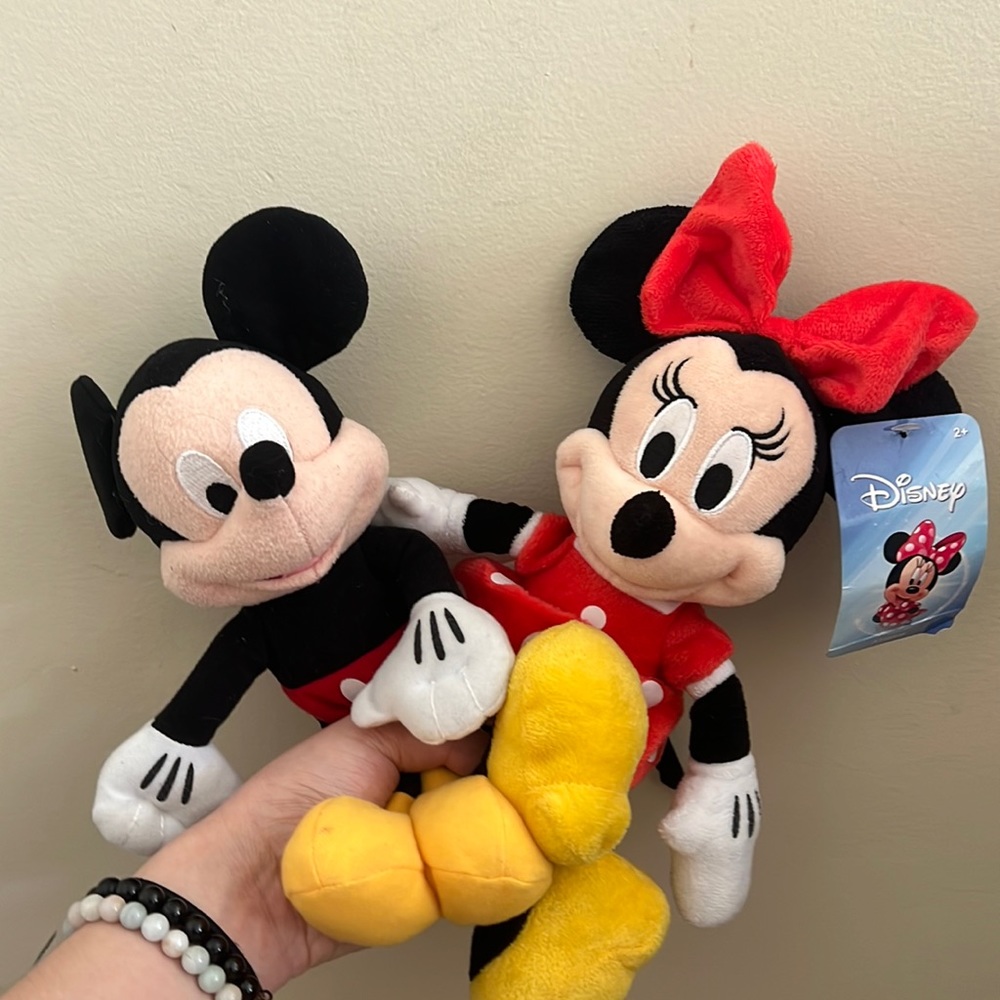 Mickey and Minnie Mouse plushie